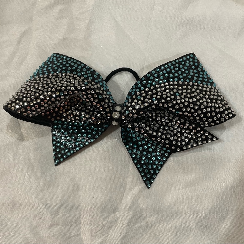 9 inch x 6 inch Blue and Silver Bow